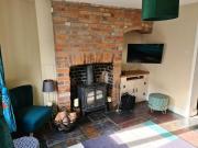 Gorgeous 2 bedroom Kintbury cottage Gorgeous 2 bedroom Kintbury cottage