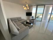 McKenzie 2 bedrooms Seaview Residence
