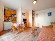 Studio fonctionnel avec balcon, proche pistes, WiFi inclus, quartier calme des Fontanettes - FR-1-344-1068