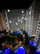 SHORE RESIDENCE D8 NEAR aiRPORT & SHORTWALK TO MALL OF ASIA