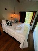 Chalezinho Na Mata Cipó Luxo - Inesquecível (privativo na mata e no centro da serra)