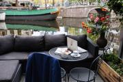 Amsterdam Canal Hotel