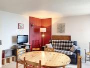 Appartement spacieux 3 pièces au centre, vue montagne - FR-1-267-183