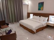 فندق تايا - Taya Hotel