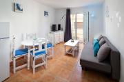 Cozy apartment near the beach in Carihuela A