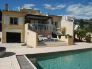 Charmante villa 3 chambres avec piscine privée à 10 min de la plage, climatisée, parking - FR-1-607-26