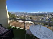 Studio cabine cosy avec balcon Sud, parking et WiFi aux Angles - FR-1-295-131