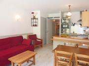 Grand studio confort 4 pers au centre, proche commerces et pistes - FR-1-322-409 Grand studio confort 4 pers au centre, proche commerces et pistes - FR-1-322-409
