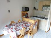 Studio cosy avec accès direct aux pistes à Saint-Jean-dAulps - FR-1-573-48