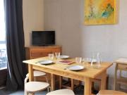 Studio cabine au pied des pistes, 4 couchages, plein centre, balcon exposé Ouest, parking proche - FR-1-330-554