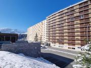 Studio confortable, accès pistes à 50m, parking gratuit, navette proche - FR-1-525-208