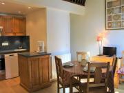 Appartement calme 2 pièces, mezzanine, 6 couchages, proche pistes et commerces - FR-1-330B-113