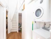 Straddie Breeze + beachside + pool + wifi