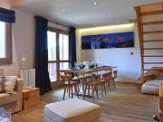 Duplex spacieux 10 pers, proche pistes, parking, internet - FR-1-180-384