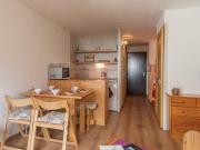 Studio cosy à Serre-Chevalier - 4 pers, balcon, proche commerces, casier à ski - FR-1-330E-61