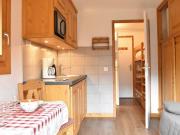 Charmant Studio Rénové pour 3 Personnes à Méribel, Proche Pistes et Commerces, Balcon Sud - FR-1-180-33