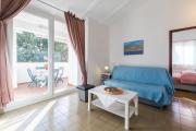 Apartments with parking space Karigador, Novigrad - 2534 Apartments with parking space Karigador, Novigrad - 2534