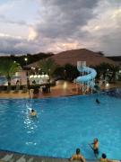 AP do LAGO, com Churrasqueira privativa , cozinha , internet no ap, rampa barco e jet, pesqueiro - B101