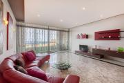 Spacious Seafront APT with Living, Sofa, WIFI & AC by 360 Estates