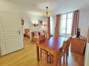 Evasion, T3, centre Luchon, wifi, casier à skis, ascenseur, 6 personnes