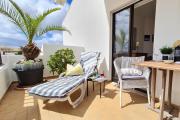 Sunny Apart W Balcony in Algarve by LovelyStay