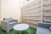 Studio en Duplex-Aircon-Terrasse-Parking-Calme