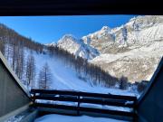 Cervinia Ski In Ski Out - Family Studio