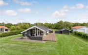 Beautiful Home In Højslev With Wifi