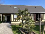 Charmant chalet 4P avec jardin privatif, proche plage et commerces à Merville-Franceville - FR-1-487-333