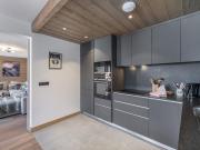 Appartement raffiné à Méribel avec cheminée et parking - FR-1-565-58