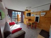 Studio moderne, centre station, terrasse sud, animaux admis - FR-1-516-194