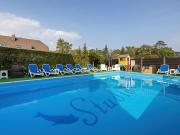 Comfortable 2-bedroom holiday apartment, pool, close to the beach, Rewal