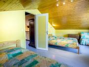 Duplex 2 chambres au centre village, proche pistes, avec garage et balcon - FR-1-437-28