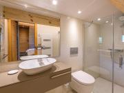 Chalet 4**** La Clusaz: sur les pistes, 10 pers, terrasse, garage, Wifi, linge inclus - FR-1-437-80