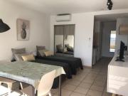 Studio climatisé pour 2, proche plage et commerces, animaux admis, WiFi, parking - FR-1-466A-20