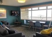 Top Westward Ho