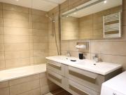 Appartement de Standing 6 Pers. - Résidence Neuve Centre des Gets với Garage et Balcon - FR-1-623-328