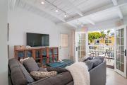 Walk to Beach, Patio with Ocean View, AC