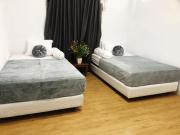 Lorent Hostel Near Padang Beach