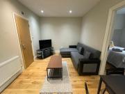 Lovely 1 bedroom apartment with on street parking