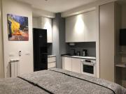 Lovely BW Metropolitan studio