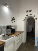 PETITE CASA LEONCIA PETITE CASA LEONCIA