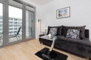 Plac Unii Apartment Gdynia by Noclegi Renters