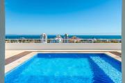 Amazing Sea View Apt with Pool Cascais - atjoanas