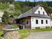 Chaloupka pod hradem