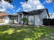 Cozy 3 bedroom home close to everything in Tampa!