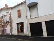 Maison T3 avec cour close, proche plage et commerces, quartier Arago, Les Sables-dOlonne - FR-1-92-657