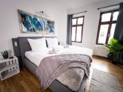 ° Charming Central 247 Serviced Apartment °