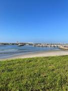 Lapa 84-A - seafront house