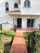 Luxury 4 bed townhouse Duquesa with breathtaking views close to Port and Beach